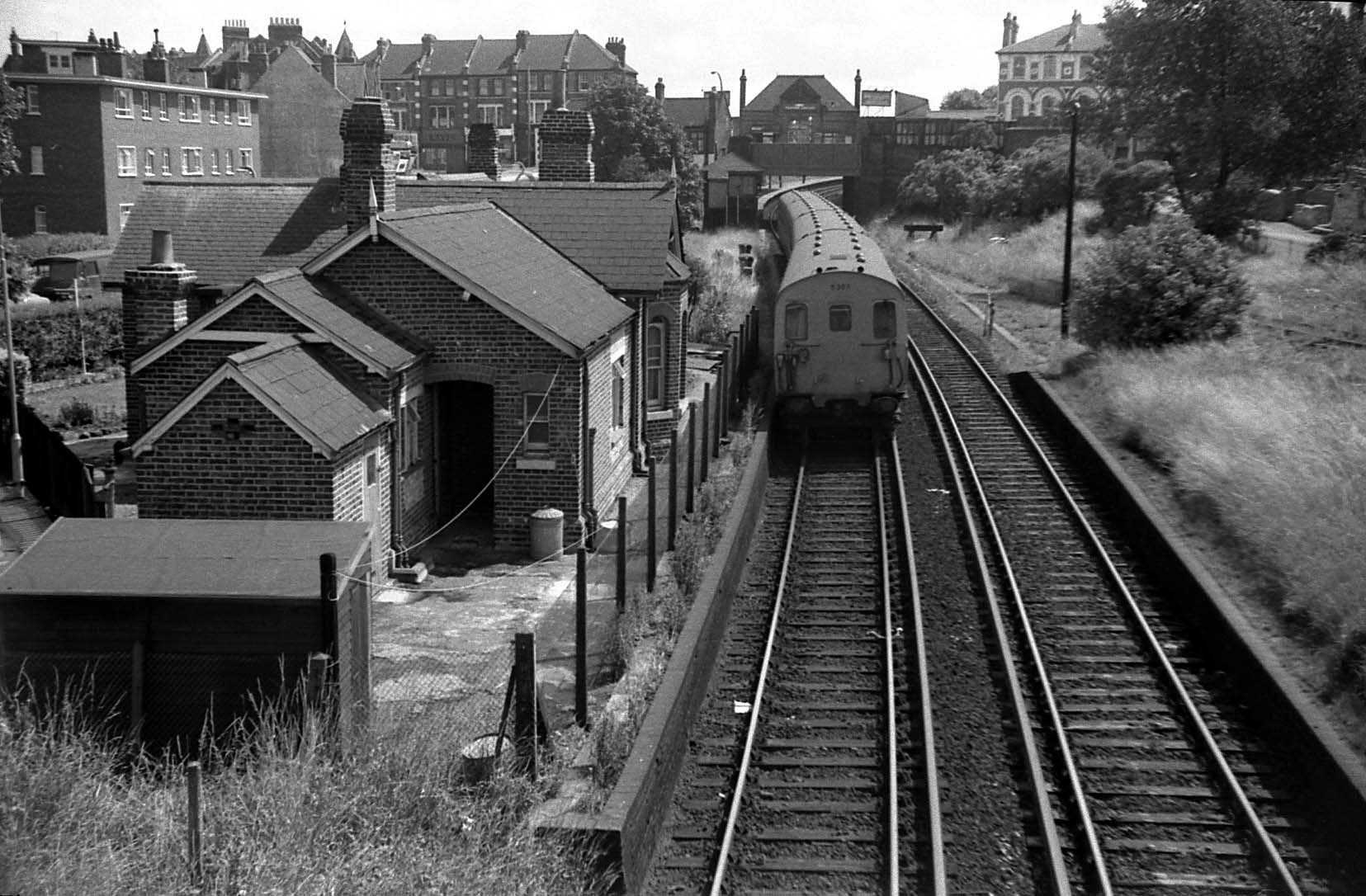 Tooting Junction Station buildings in March 1968